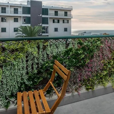 Flh Nature Flat With Balcony アパート *